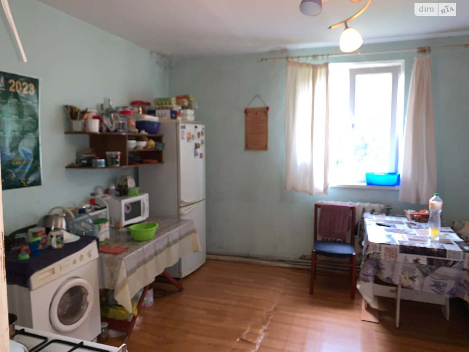 трехэтажный дом с отоплением, 220 кв. м, кирпич. Продажа в Пуховке фото 1