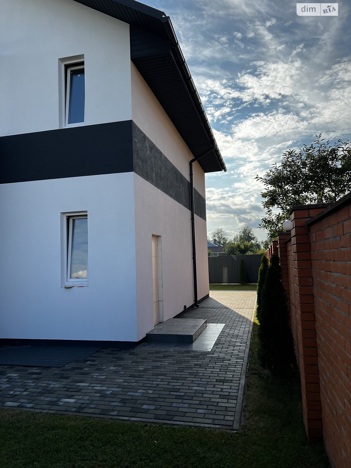 двоповерховий будинок з верандою, 160 кв. м, кирпич. Продаж у Пухівці фото 1 двоповерховий будинок з верандою, 160 кв. м, кирпич. Продаж у Пухівці фото 1