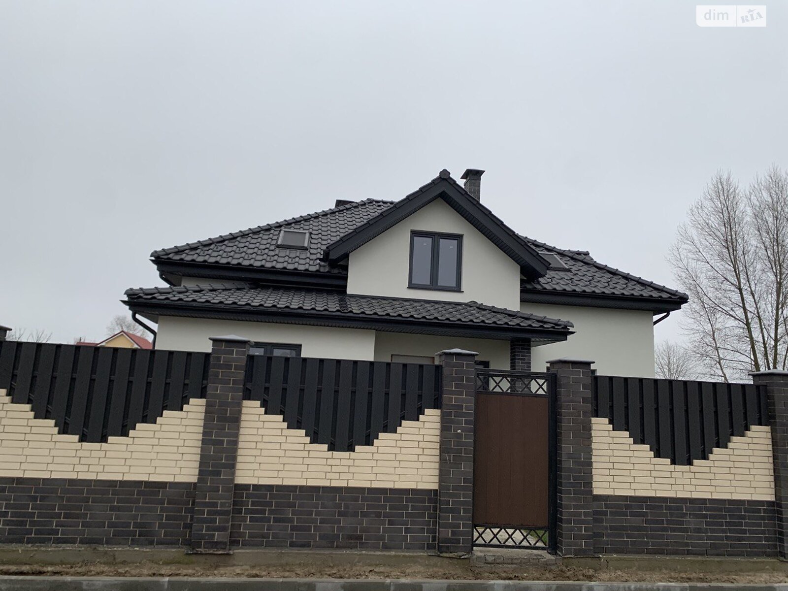 двухэтажный дом с отоплением, 241 кв. м, кирпич. Продажа в Пуховке фото 1 двухэтажный дом с отоплением, 241 кв. м, кирпич. Продажа в Пуховке фото 1