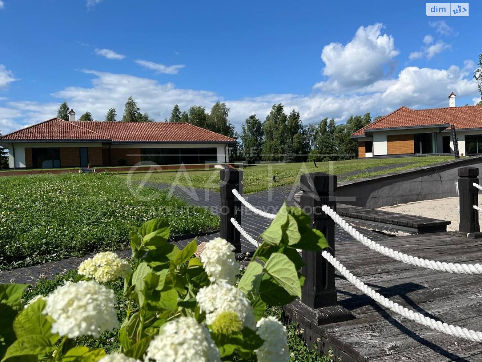одноэтажный дом с гаражом, 600 кв. м, кирпич. Продажа в Пуховке фото 1 одноэтажный дом с гаражом, 600 кв. м, кирпич. Продажа в Пуховке фото 1