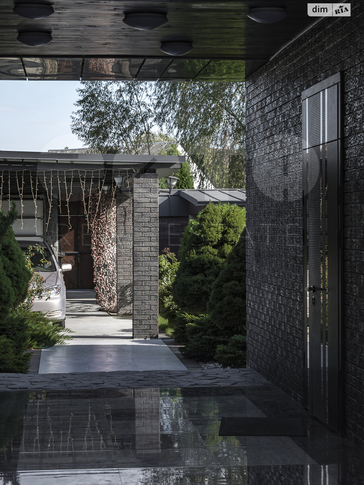 триповерховий будинок з верандою, 215.1 кв. м, цегла. Продаж у Пухівці фото 1 триповерховий будинок з верандою, 215.1 кв. м, цегла. Продаж у Пухівці фото 1