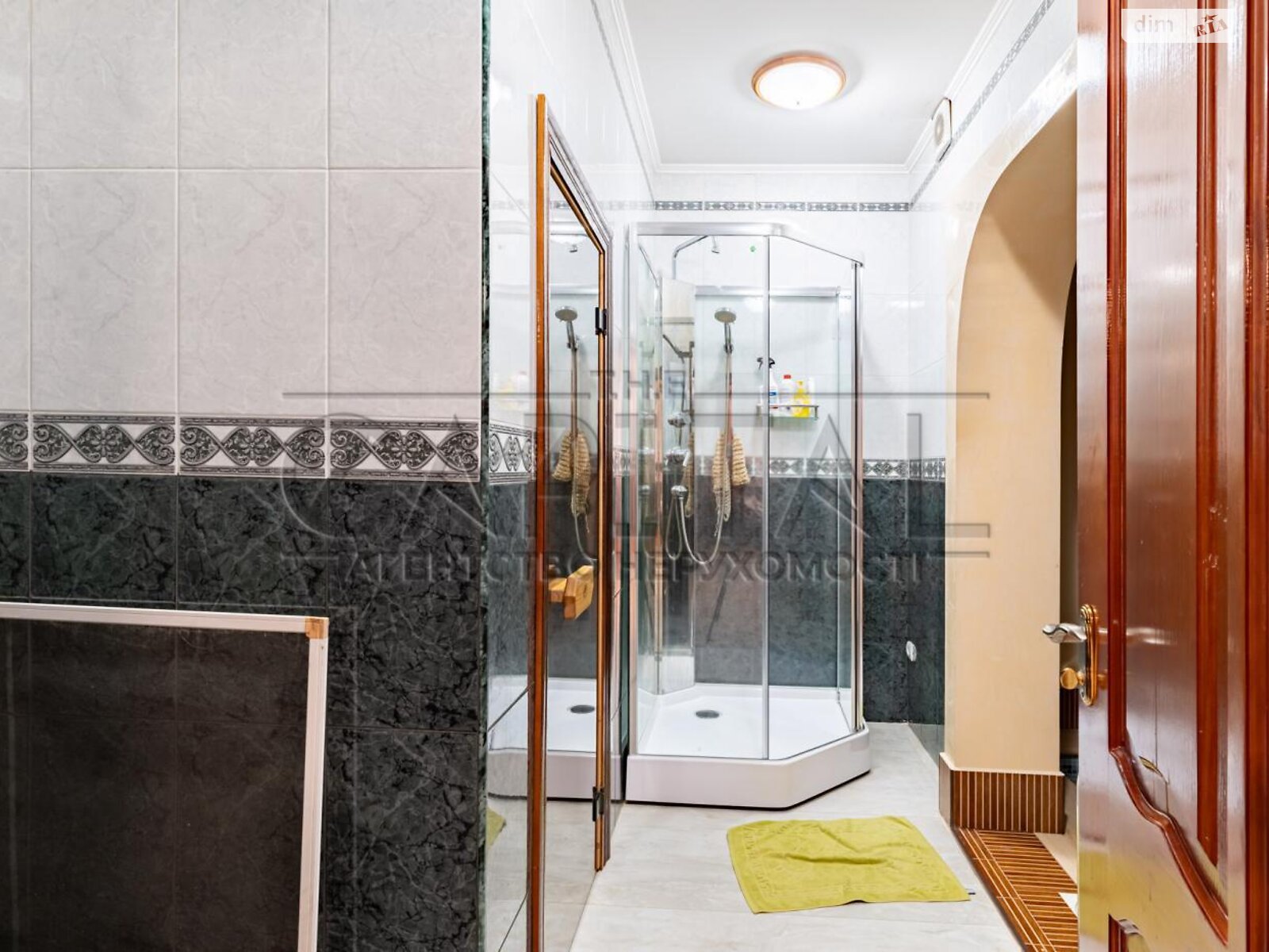 двоповерховий будинок, 315 кв. м, цегла. Продаж у Пухівці фото 1 двоповерховий будинок, 315 кв. м, цегла. Продаж у Пухівці фото 1