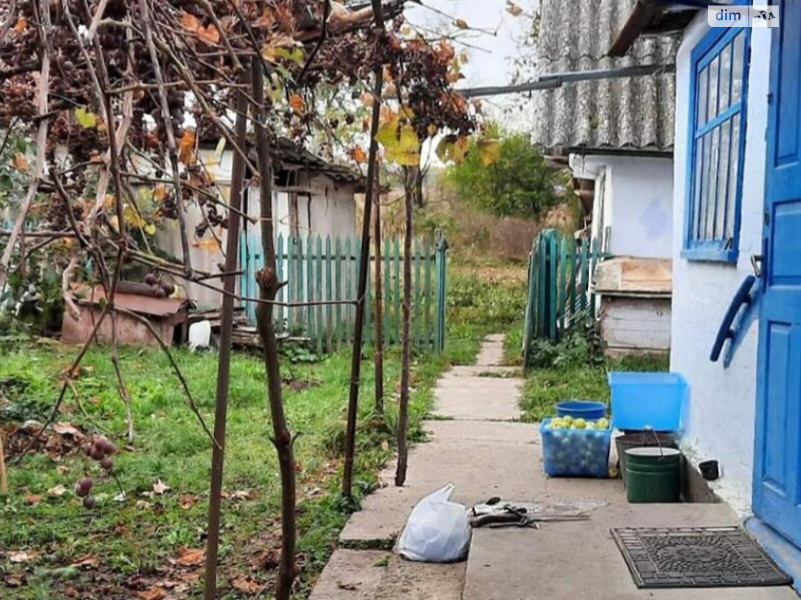 одноэтажный дом с верандой, 65.4 кв. м, глинобитный. Продажа в Пултовцах фото 1