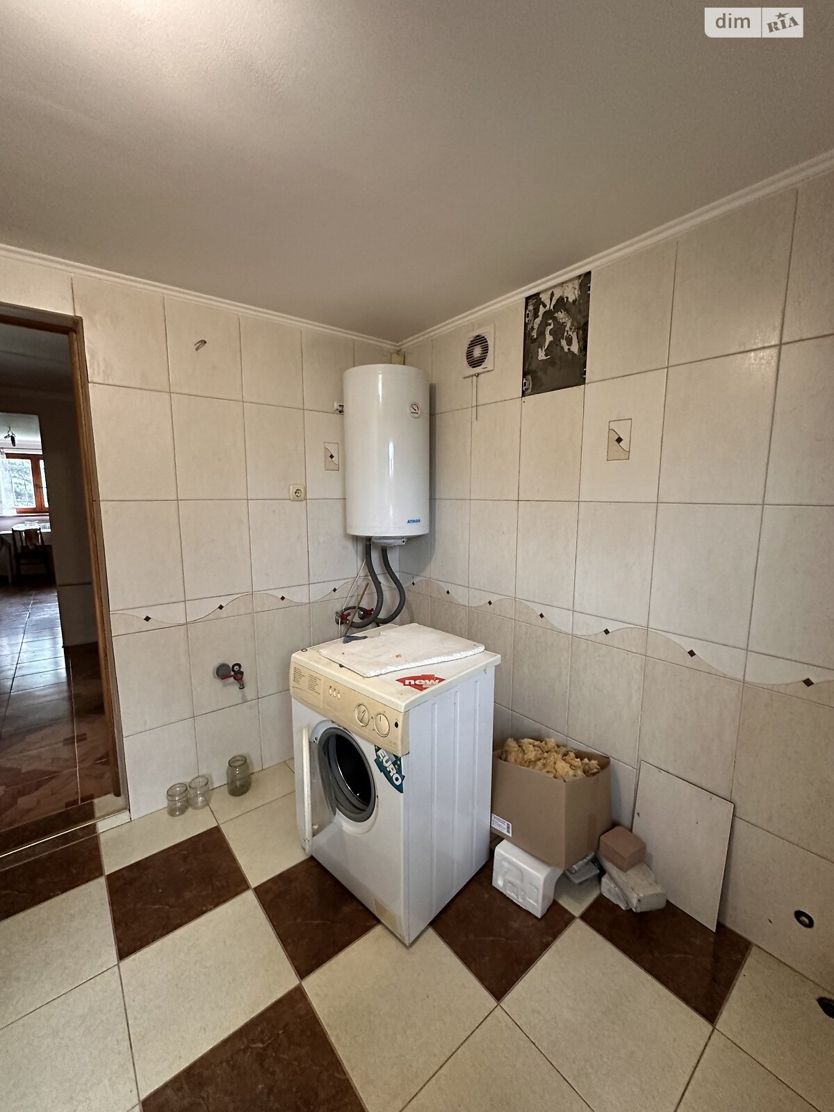 трехэтажный дом с верандой, 216.3 кв. м, кирпич. Продажа в Пустомытах район Пустомыты фото 1 трехэтажный дом с верандой, 216.3 кв. м, кирпич. Продажа в Пустомытах район Пустомыты фото 1