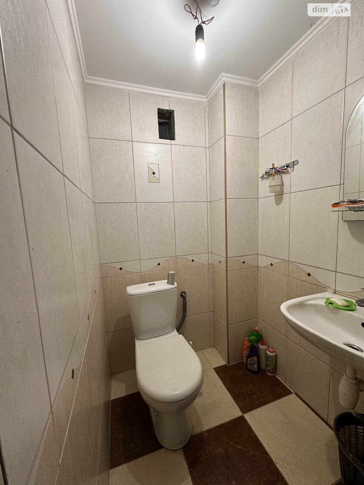 трехэтажный дом с верандой, 216.3 кв. м, кирпич. Продажа в Пустомытах район Пустомыты фото 1 трехэтажный дом с верандой, 216.3 кв. м, кирпич. Продажа в Пустомытах район Пустомыты фото 1