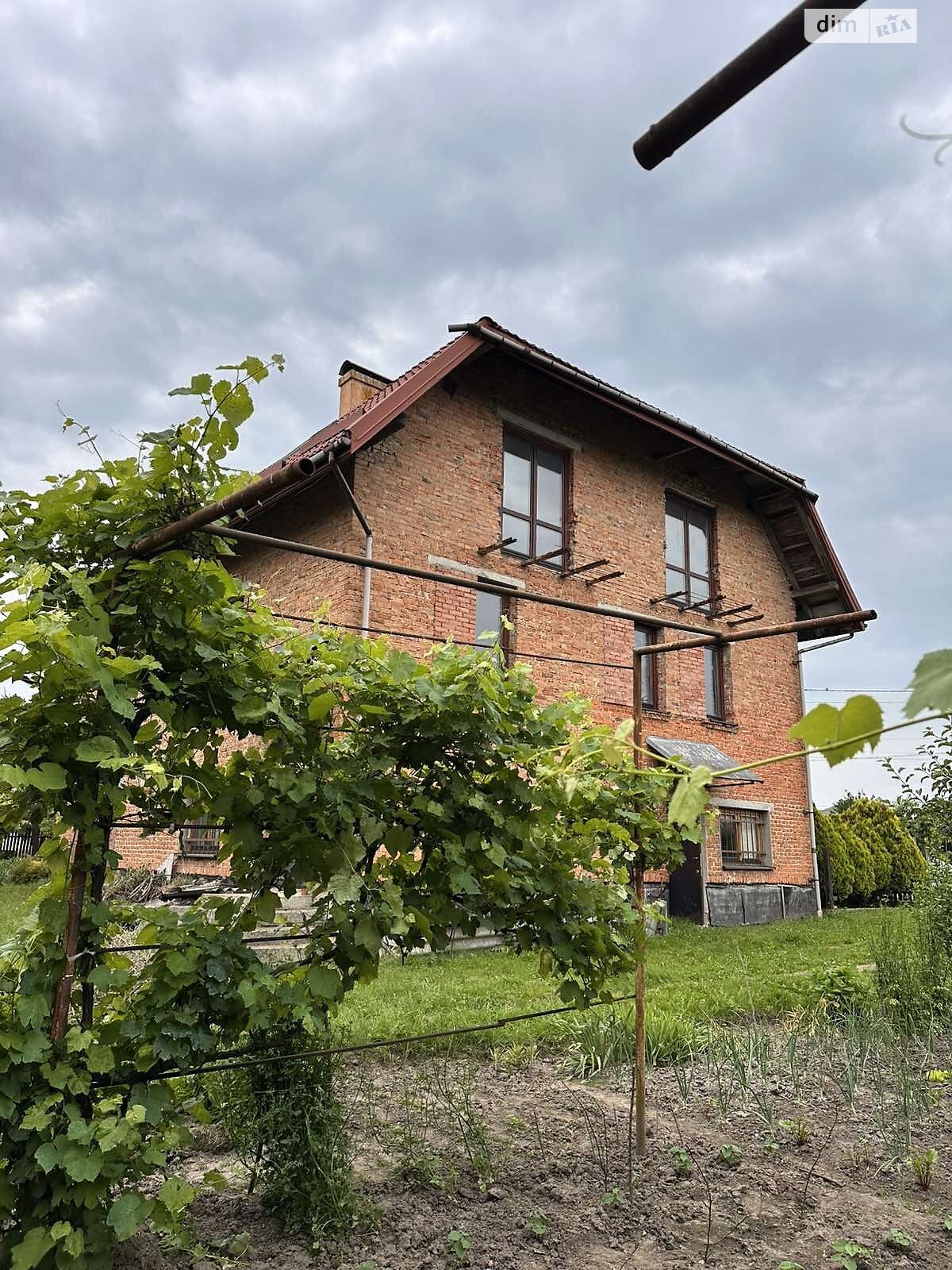 трехэтажный дом с гаражом, 216.3 кв. м, кирпич. Продажа в Пустомытах район Пустомыты фото 1 трехэтажный дом с гаражом, 216.3 кв. м, кирпич. Продажа в Пустомытах район Пустомыты фото 1