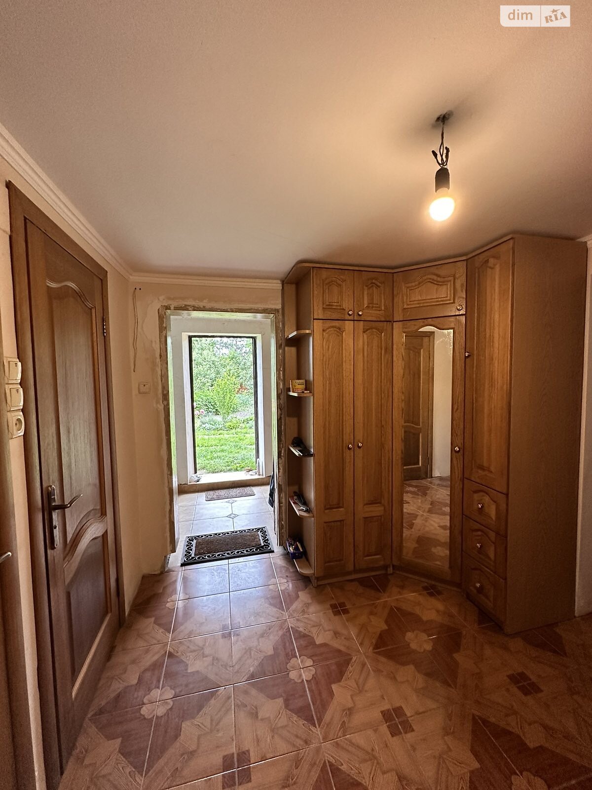трехэтажный дом с гаражом, 216.3 кв. м, кирпич. Продажа в Пустомытах район Пустомыты фото 1 трехэтажный дом с гаражом, 216.3 кв. м, кирпич. Продажа в Пустомытах район Пустомыты фото 1