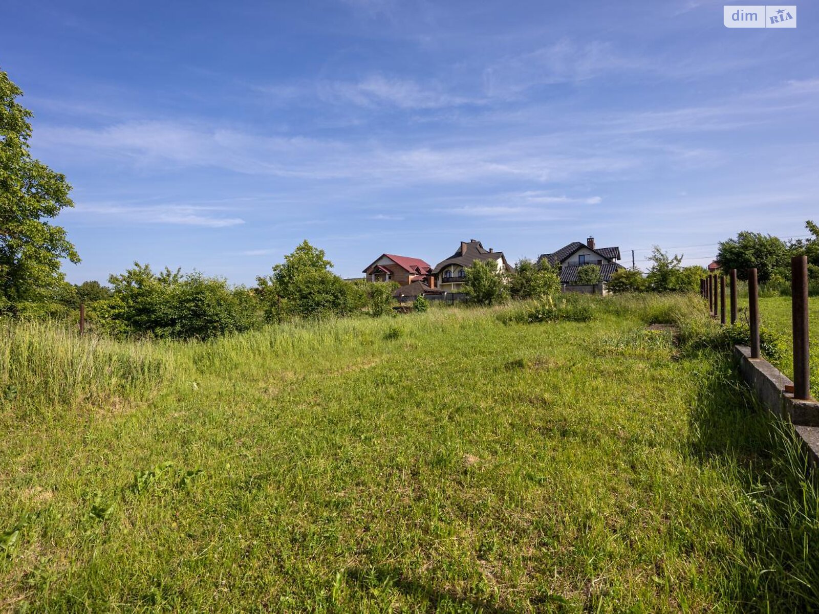 триповерховий будинок з гаражем, 279.9 кв. м, цегла. Продаж у Пустомитах фото 1