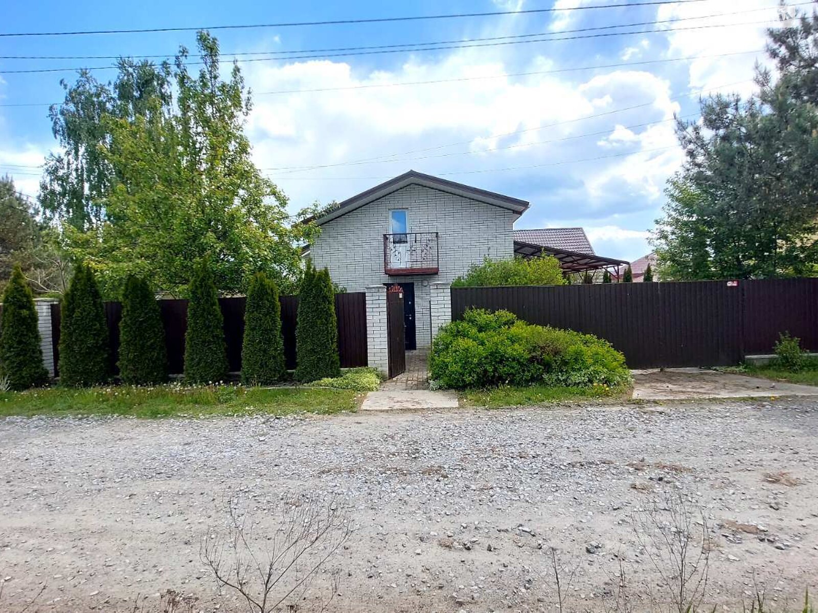 двухэтажный дом с ремонтом, 100 кв. м, ракушечник (ракушняк). Продажа в Путровке фото 1 двухэтажный дом с ремонтом, 100 кв. м, ракушечник (ракушняк). Продажа в Путровке фото 1
