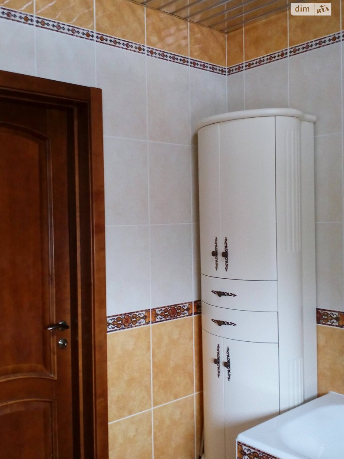 двоповерховий будинок з гаражем, 294.4 кв. м, цегла. Продаж у Путрівці фото 1 двоповерховий будинок з гаражем, 294.4 кв. м, цегла. Продаж у Путрівці фото 1