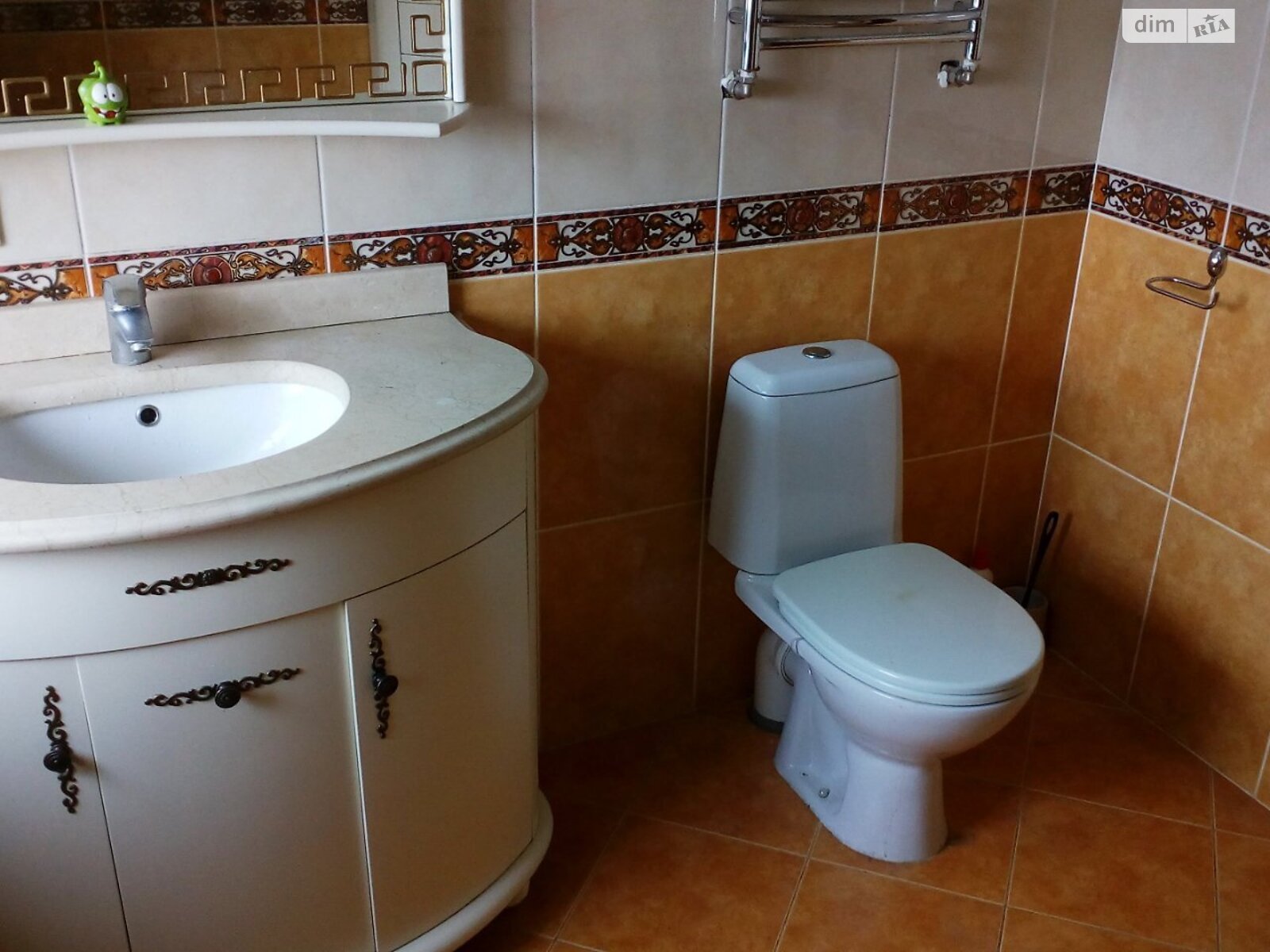 двоповерховий будинок з гаражем, 294.4 кв. м, цегла. Продаж у Путрівці фото 1 двоповерховий будинок з гаражем, 294.4 кв. м, цегла. Продаж у Путрівці фото 1