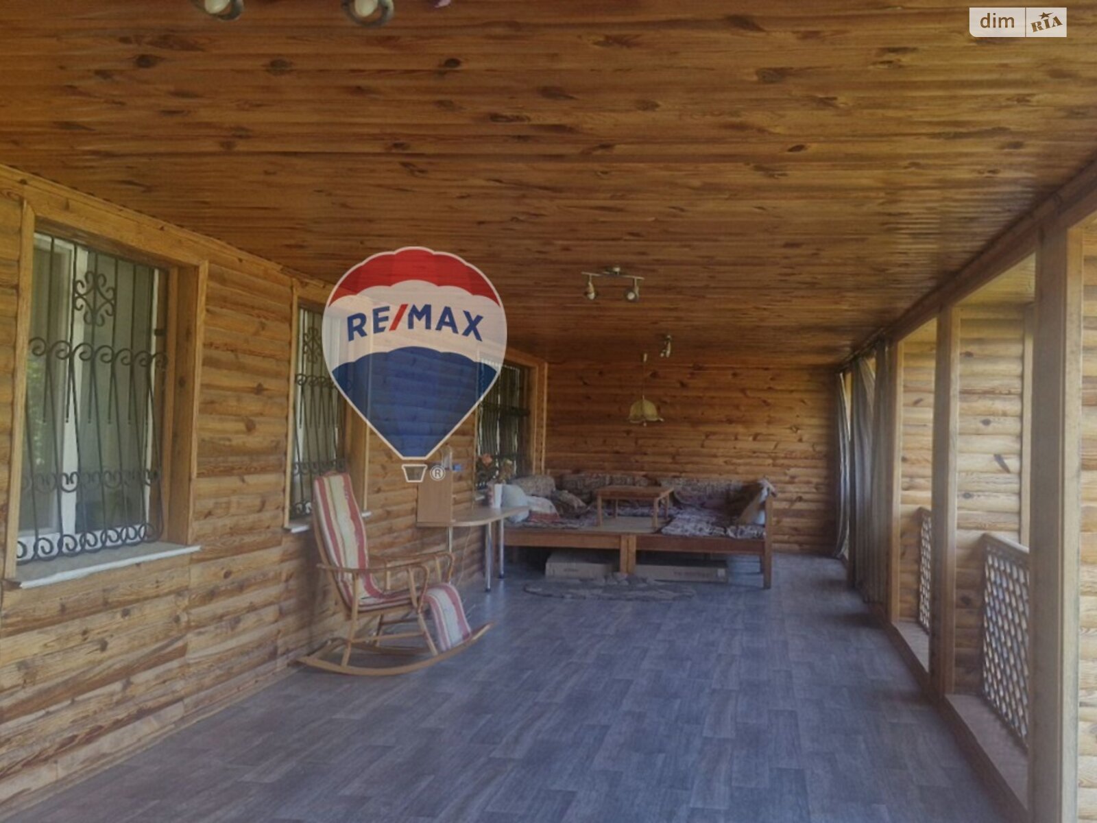 триповерховий будинок з верандою, 234.3 кв. м, дерево та цегла. Продаж у Путрівці фото 1 триповерховий будинок з верандою, 234.3 кв. м, дерево та цегла. Продаж у Путрівці фото 1