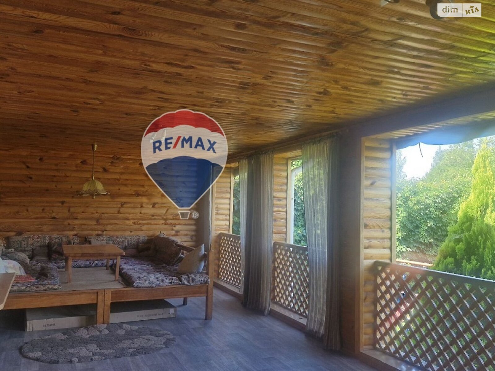 триповерховий будинок з верандою, 234.3 кв. м, дерево та цегла. Продаж у Путрівці фото 1 триповерховий будинок з верандою, 234.3 кв. м, дерево та цегла. Продаж у Путрівці фото 1