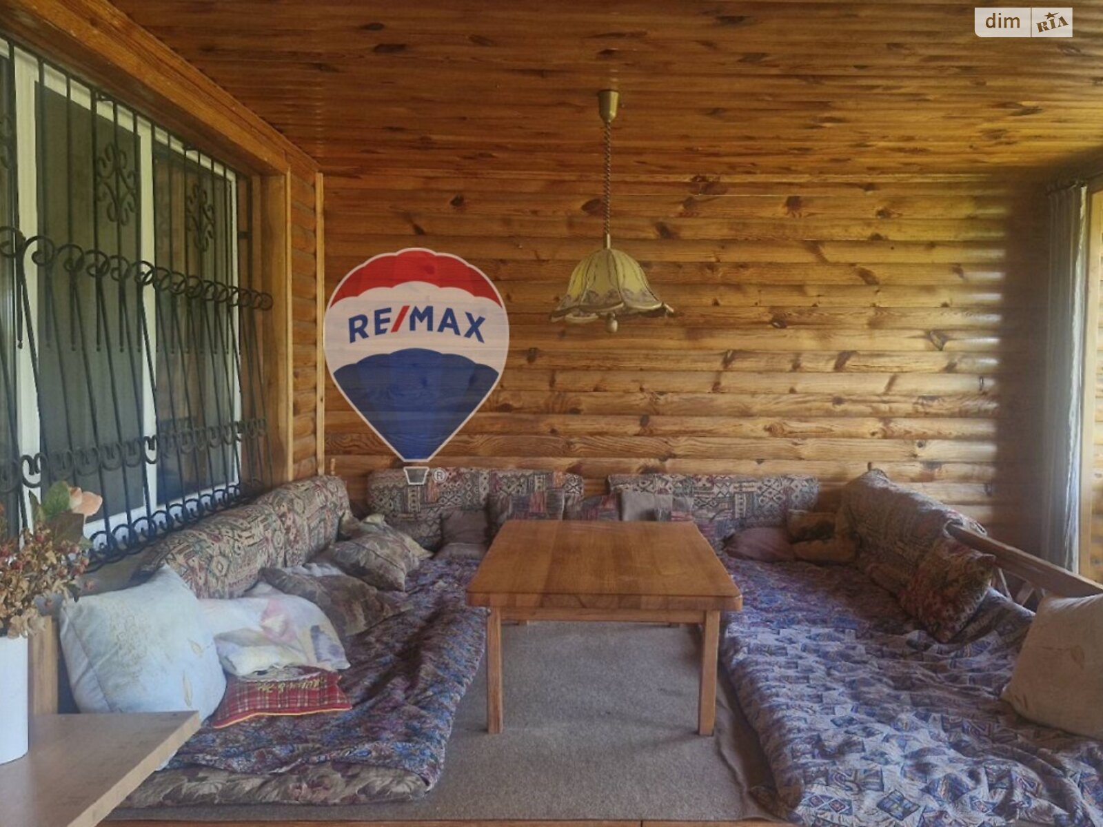 триповерховий будинок з верандою, 234.3 кв. м, дерево та цегла. Продаж у Путрівці фото 1 триповерховий будинок з верандою, 234.3 кв. м, дерево та цегла. Продаж у Путрівці фото 1