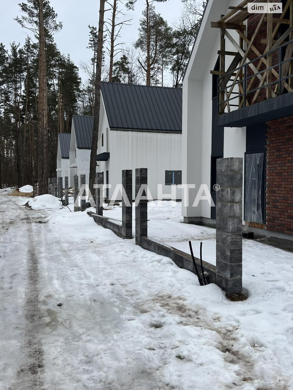 двухэтажный дом, 140 кв. м, кирпич. Продажа в Путровке фото 1 двухэтажный дом, 140 кв. м, кирпич. Продажа в Путровке фото 1