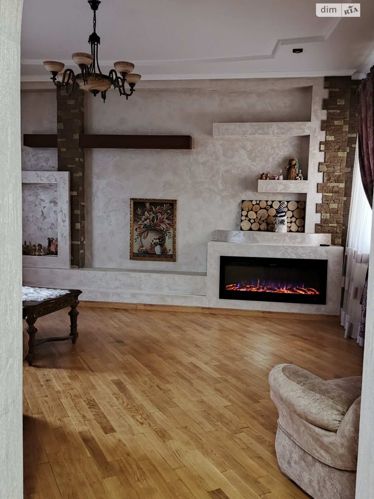 двухэтажный дом с верандой, 214.9 кв. м, кирпич. Продажа в Пядиках фото 1