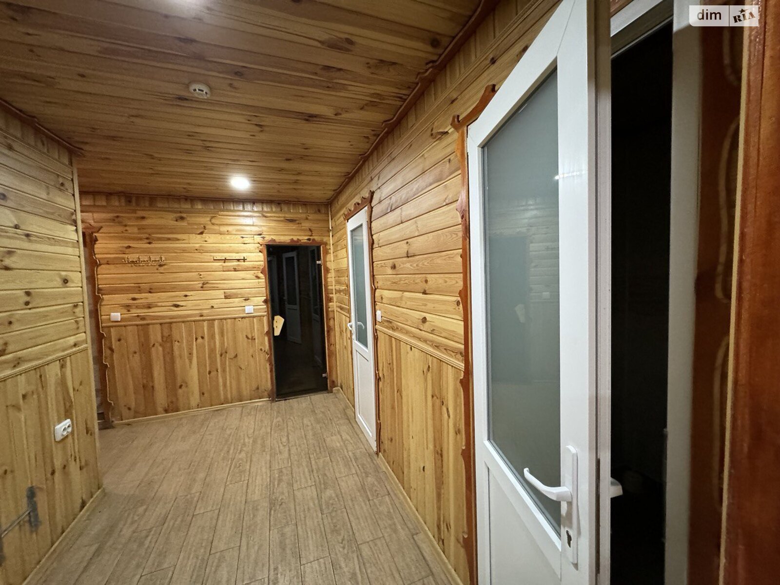 двоповерховий будинок бесідка, 371 кв. м, цегла. Продаж у Рачині фото 1 двоповерховий будинок бесідка, 371 кв. м, цегла. Продаж у Рачині фото 1