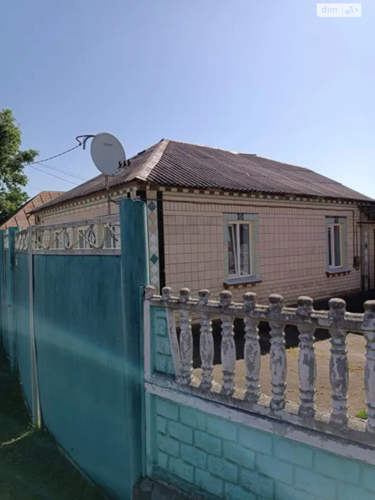 одноповерховий будинок з гаражем, 69.9 кв. м, цегла. Продаж у Радомишлі фото 1 одноповерховий будинок з гаражем, 69.9 кв. м, цегла. Продаж у Радомишлі фото 1