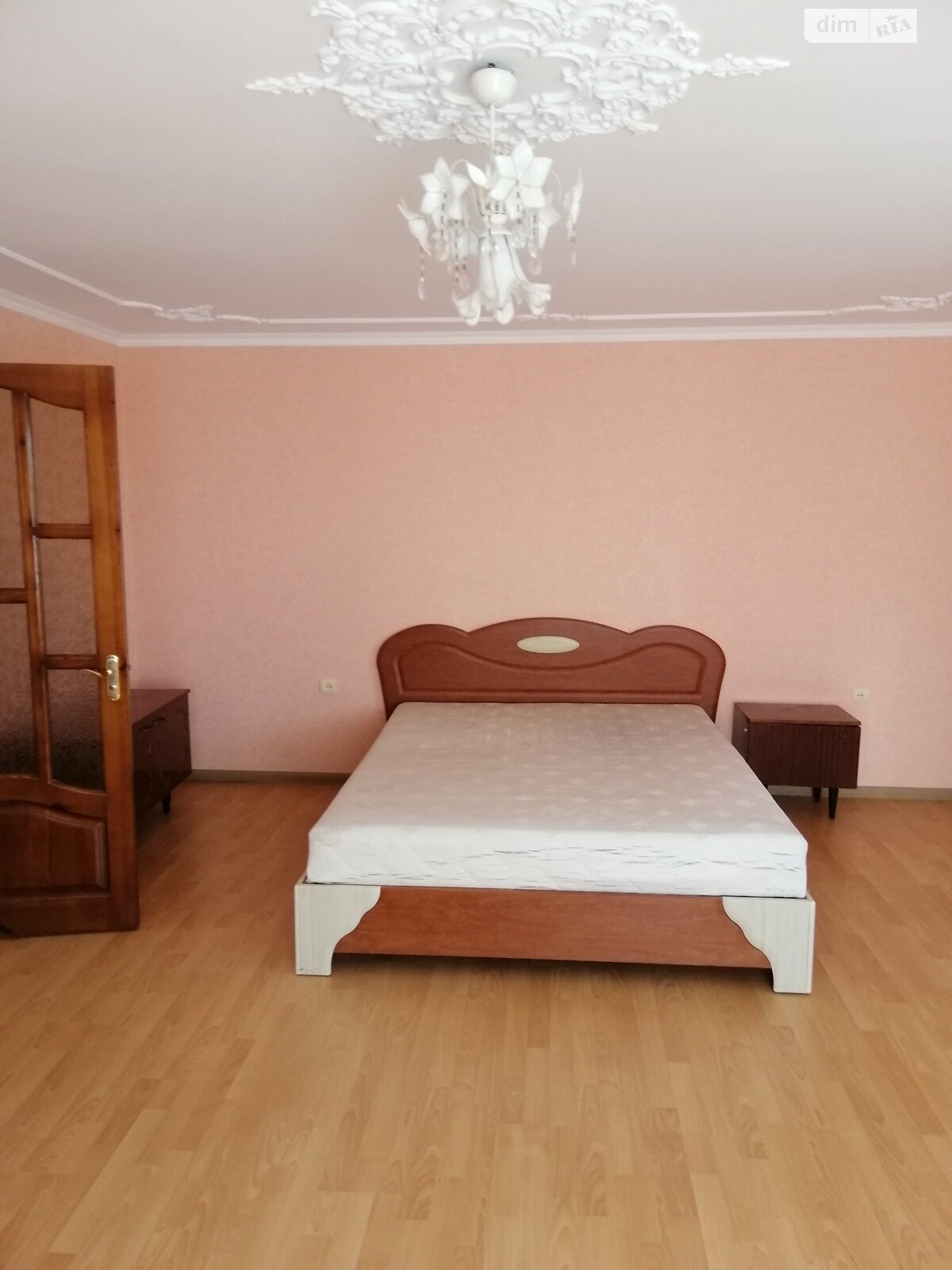 двухэтажный дом, 127 кв. м, кирпич силикатный. Продажа в Радовке фото 1