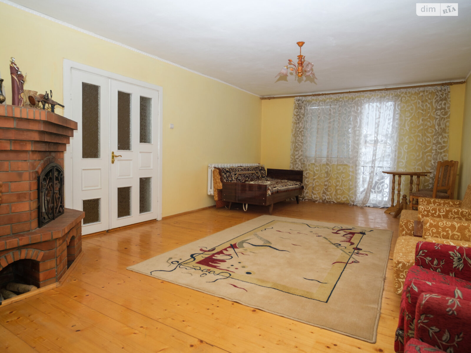 трехэтажный дом с гаражом, 281.85 кв. м, кирпич. Продажа в Рахове район Рахов фото 1