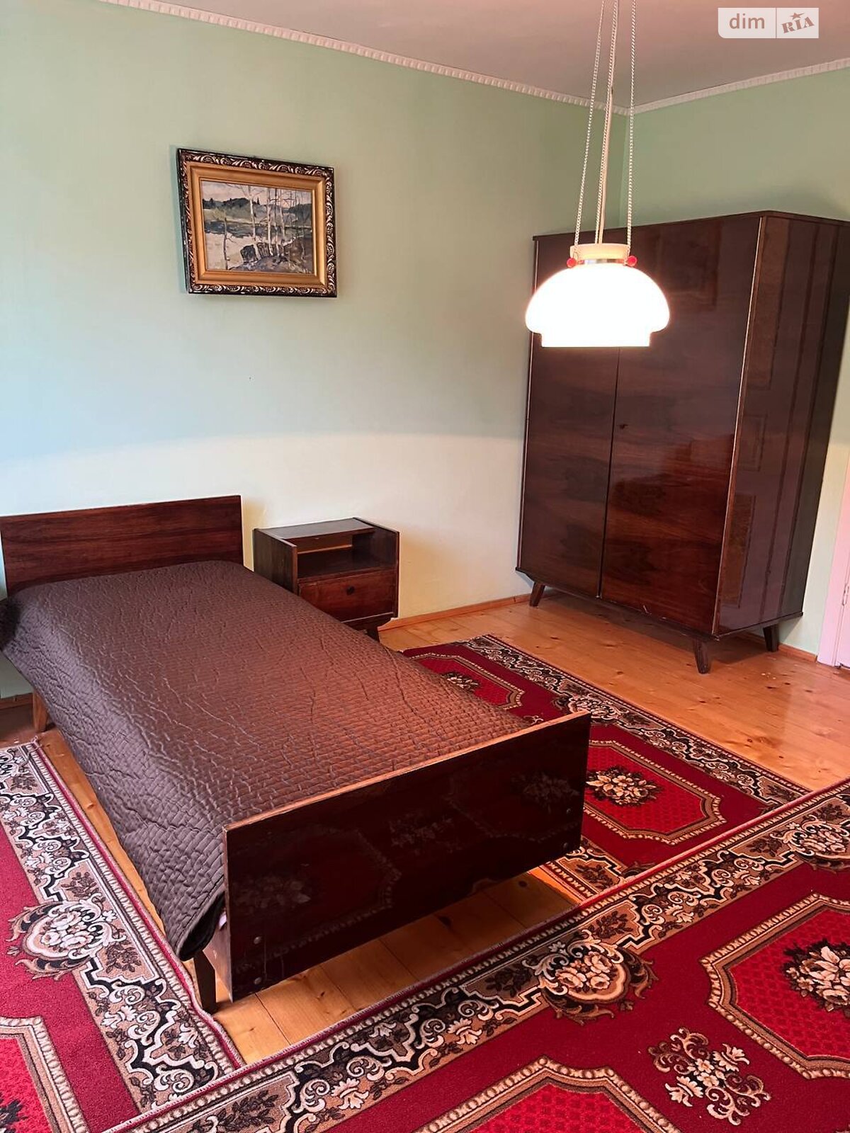 трехэтажный дом с гаражом, 281.85 кв. м, кирпич. Продажа в Рахове район Рахов фото 1