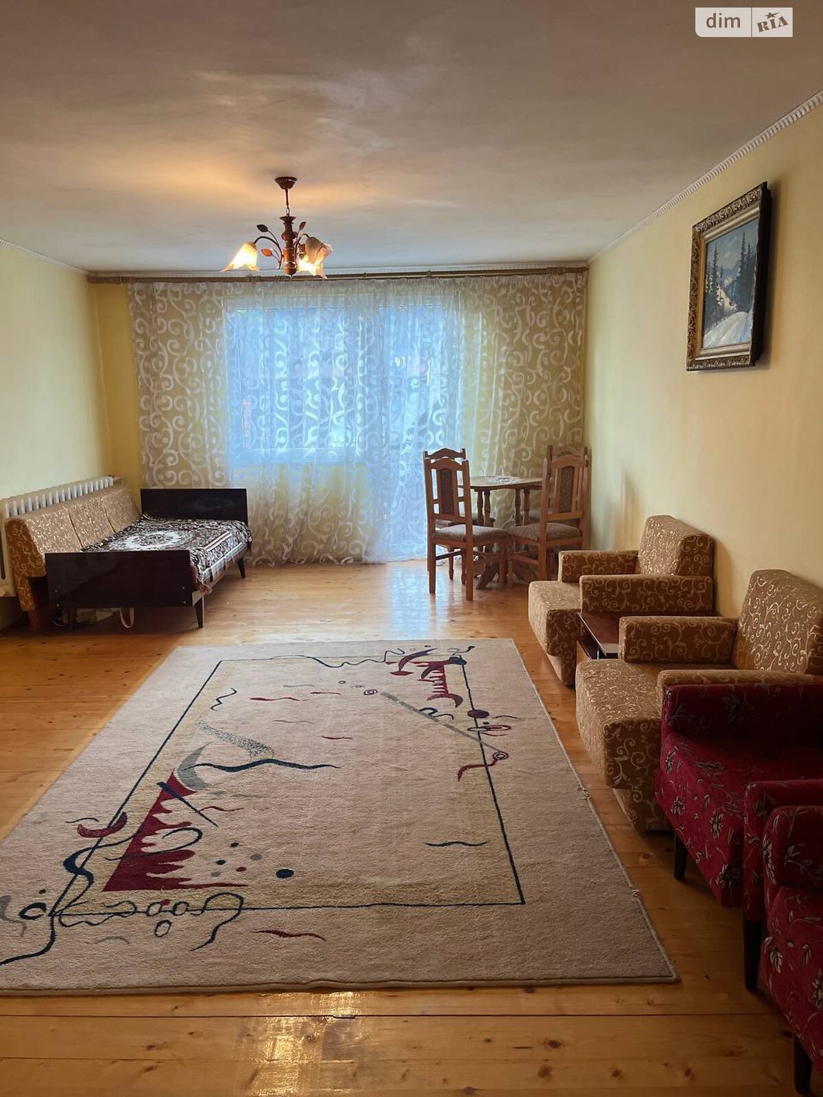 трехэтажный дом с гаражом, 281.85 кв. м, кирпич. Продажа в Рахове район Рахов фото 1