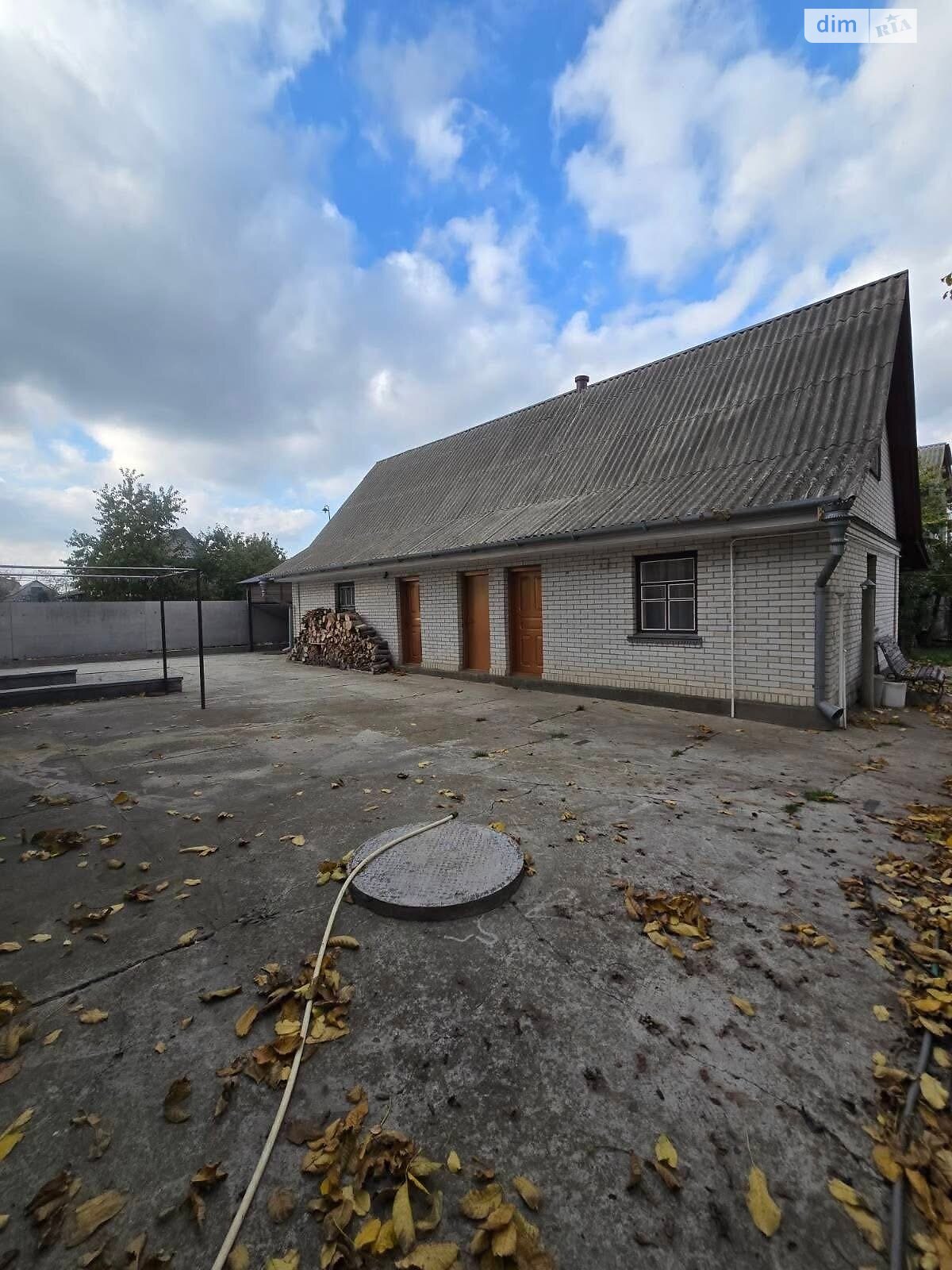 одноповерховий будинок, 108.4 кв. м, цегла. Продаж у Рокитному фото 1 одноповерховий будинок, 108.4 кв. м, цегла. Продаж у Рокитному фото 1