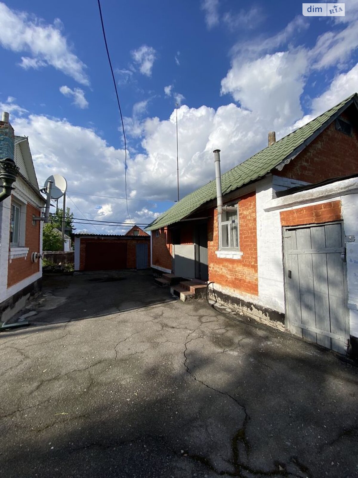 одноповерховий будинок з гаражем, 80 кв. м, цегла. Продаж у Рокитному фото 1 одноповерховий будинок з гаражем, 80 кв. м, цегла. Продаж у Рокитному фото 1