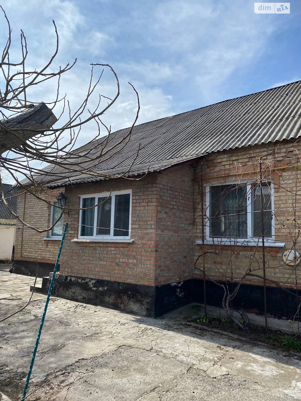 одноэтажный дом с верандой, 93.9 кв. м, кирпич. Продажа в Рокитном район Рокитное фото 1