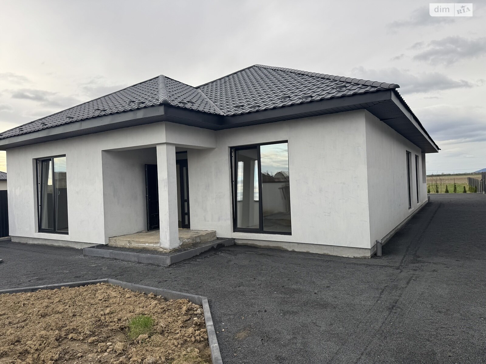 одноповерховий будинок, 174 кв. м, газобетон. Продаж у Ракошине фото 1 одноповерховий будинок, 174 кв. м, газобетон. Продаж у Ракошине фото 1