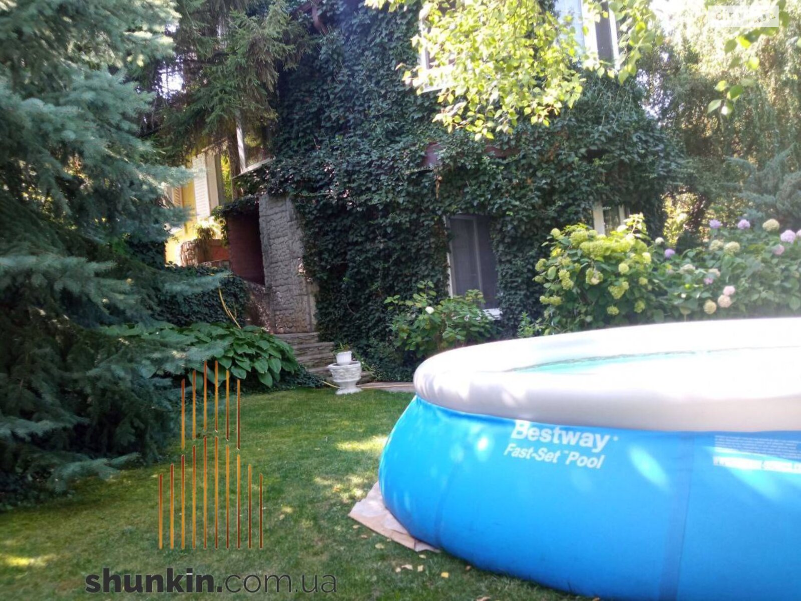 триповерховий будинок з гаражем, 156.3 кв. м, цегла. Продаж у Ракшівці фото 1 триповерховий будинок з гаражем, 156.3 кв. м, цегла. Продаж у Ракшівці фото 1