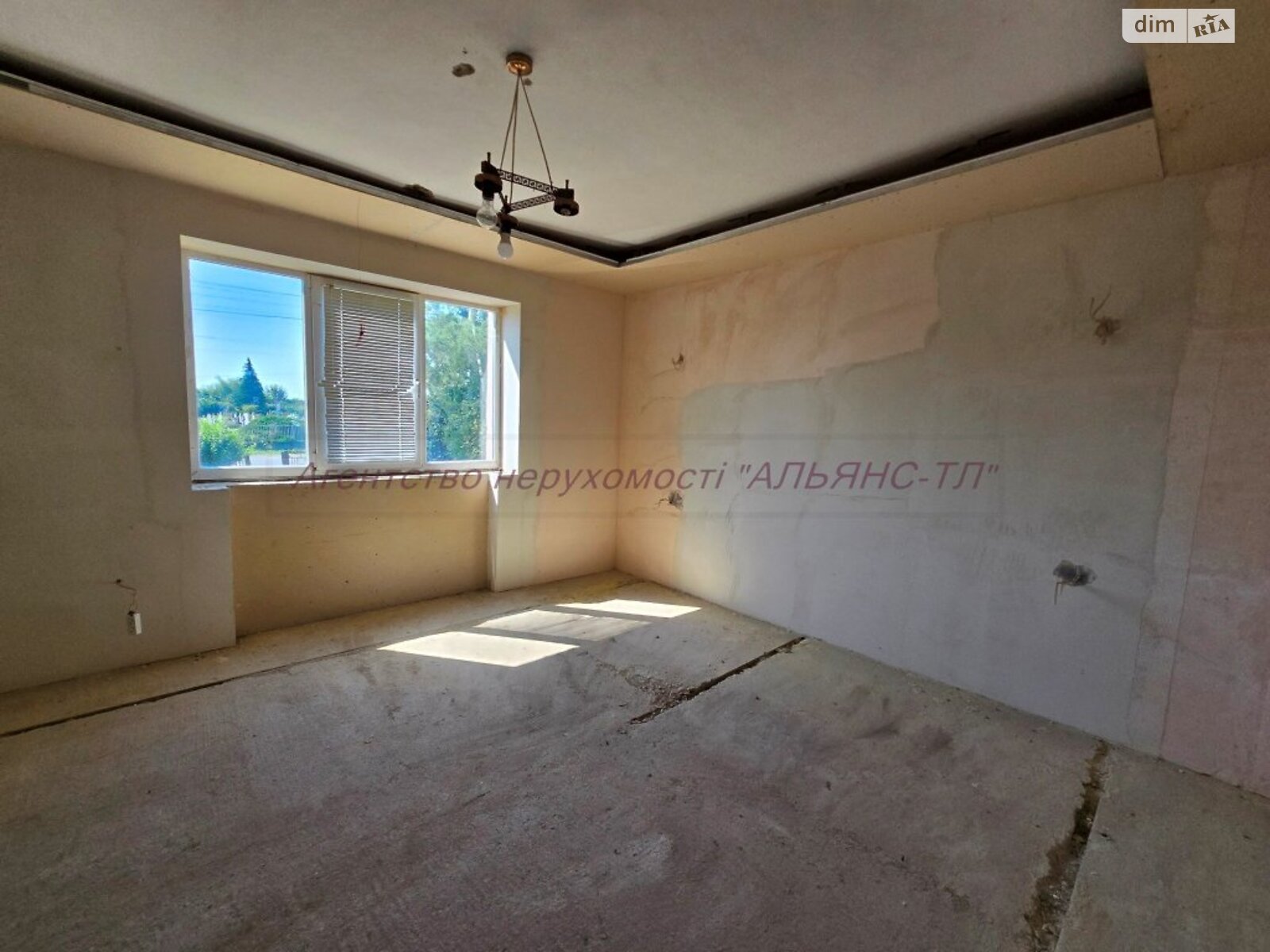 одноповерховий будинок з верандою, 141 кв. м, шлакоблок. Продаж у Ратівці фото 1 одноповерховий будинок з верандою, 141 кв. м, шлакоблок. Продаж у Ратівці фото 1