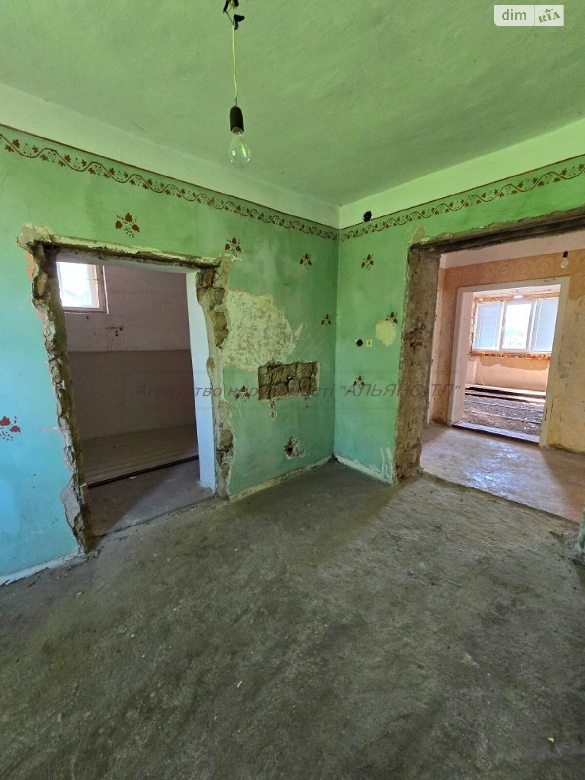 одноповерховий будинок з верандою, 141 кв. м, шлакоблок. Продаж у Ратівці фото 1 одноповерховий будинок з верандою, 141 кв. м, шлакоблок. Продаж у Ратівці фото 1