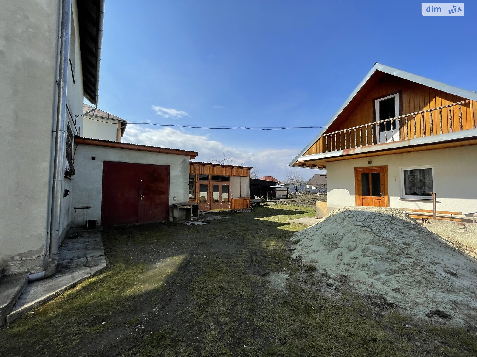 двухэтажный дом с гаражом, 238.7 кв. м, кирпич. Продажа в Райлове фото 1 двухэтажный дом с гаражом, 238.7 кв. м, кирпич. Продажа в Райлове фото 1