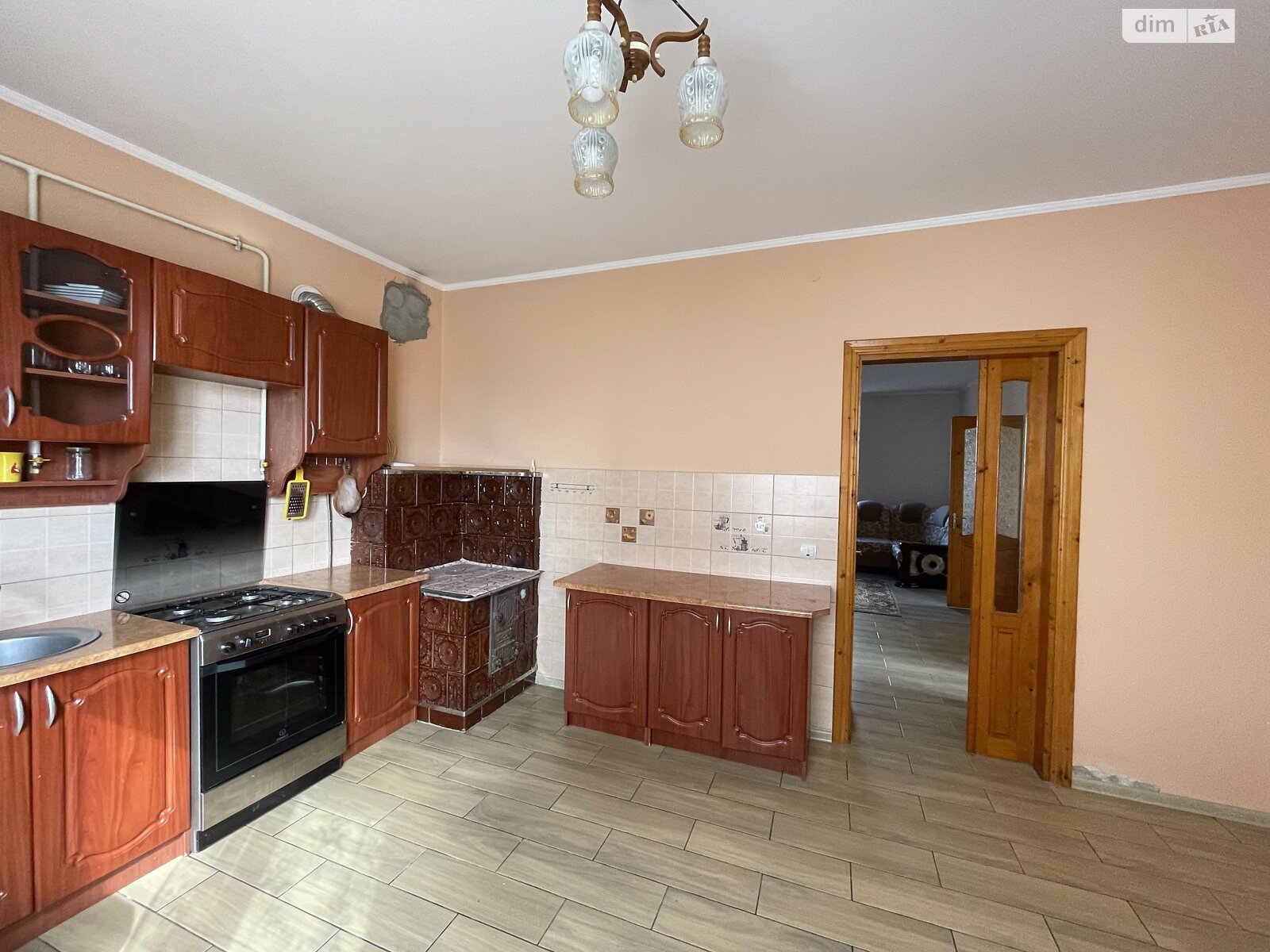 двухэтажный дом с гаражом, 238.7 кв. м, кирпич. Продажа в Райлове фото 1 двухэтажный дом с гаражом, 238.7 кв. м, кирпич. Продажа в Райлове фото 1