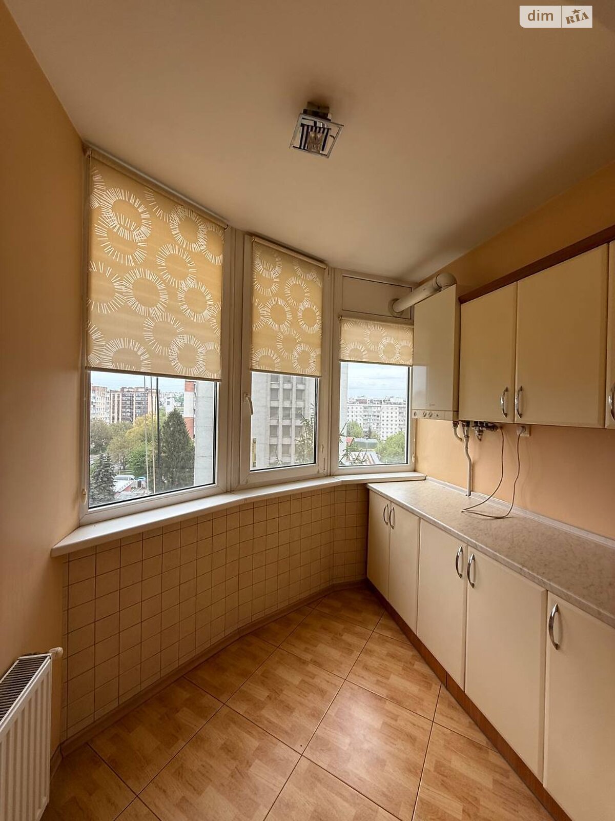 двухэтажный дом с гаражом, 201.9 кв. м, кирпич. Продажа в Редвинцах фото 1 двухэтажный дом с гаражом, 201.9 кв. м, кирпич. Продажа в Редвинцах фото 1