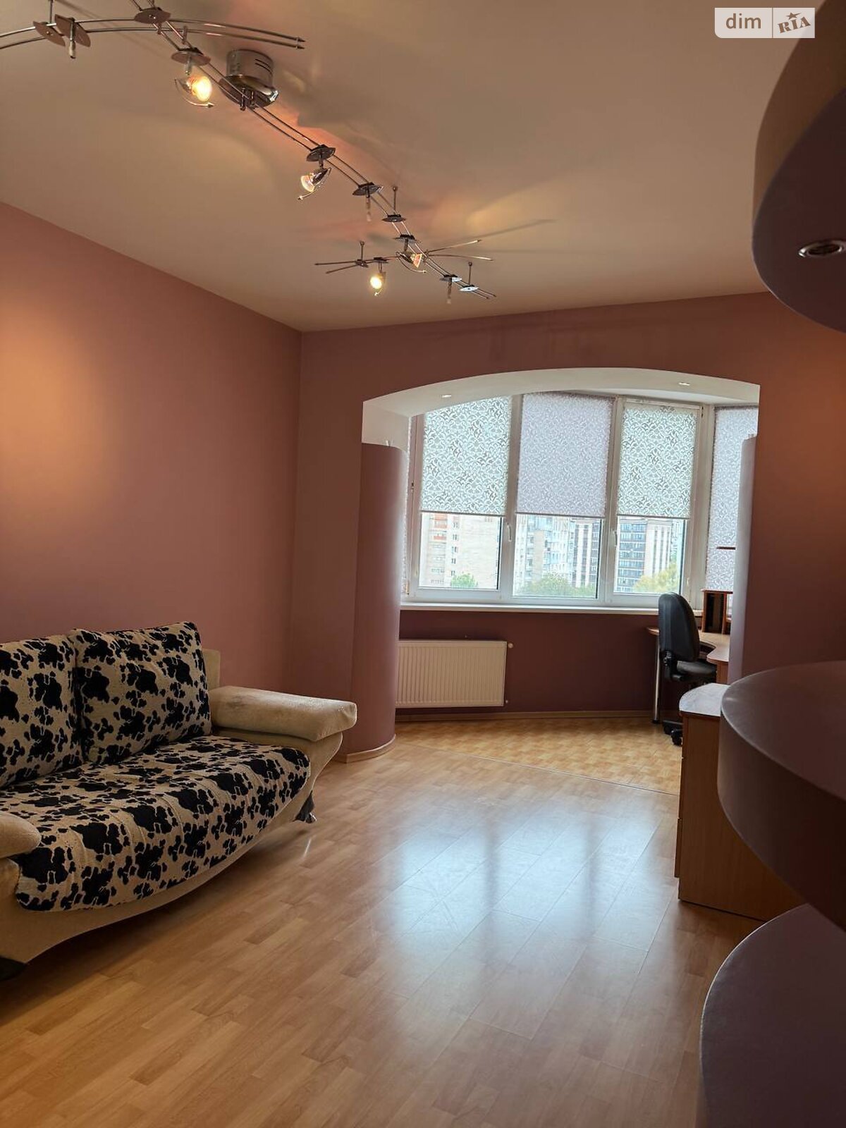 двухэтажный дом с гаражом, 201.9 кв. м, кирпич. Продажа в Редвинцах фото 1 двухэтажный дом с гаражом, 201.9 кв. м, кирпич. Продажа в Редвинцах фото 1