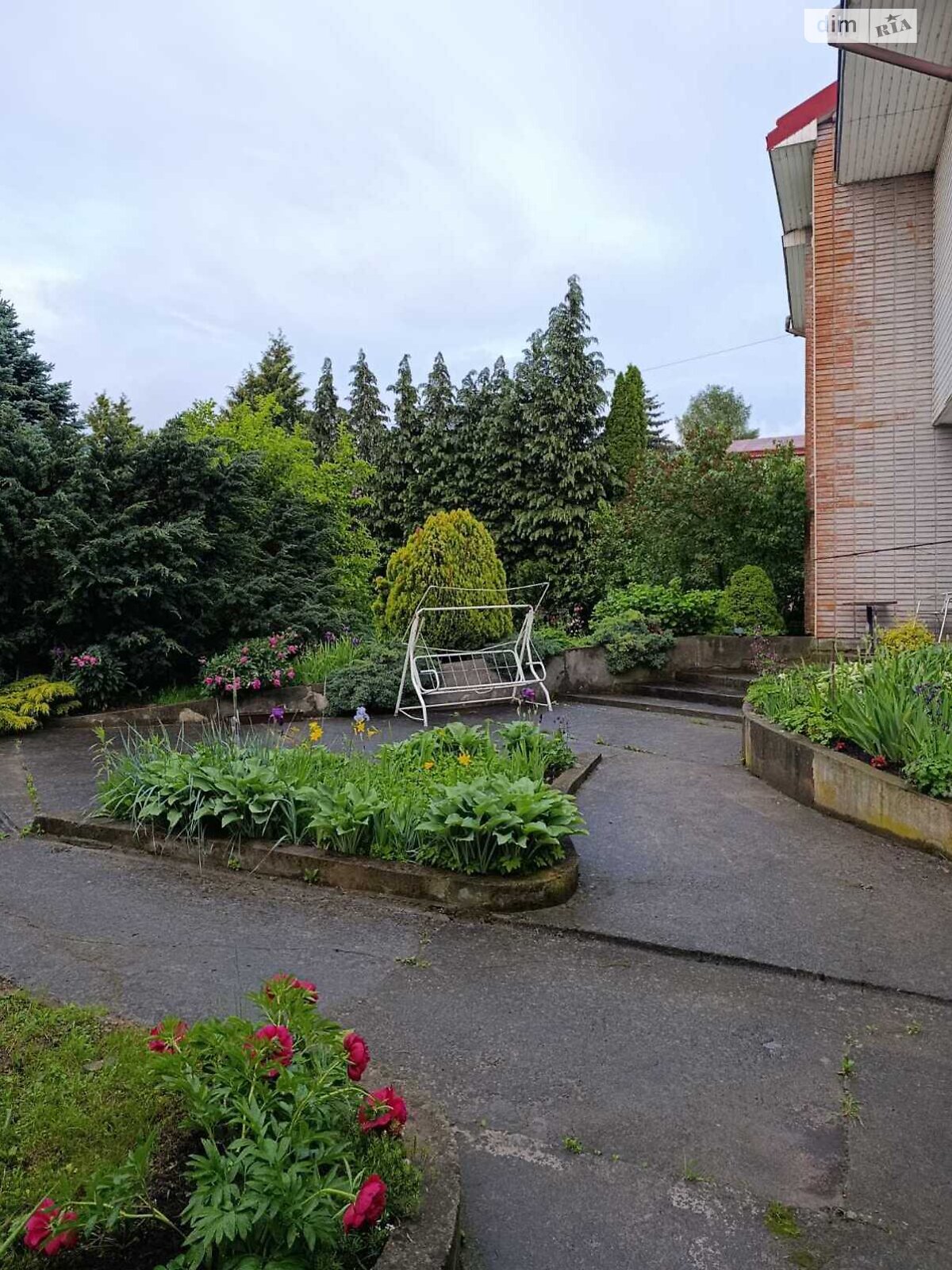 трехэтажный дом с отоплением, 432 кв. м, кирпич. Продажа в Ременове фото 1 трехэтажный дом с отоплением, 432 кв. м, кирпич. Продажа в Ременове фото 1