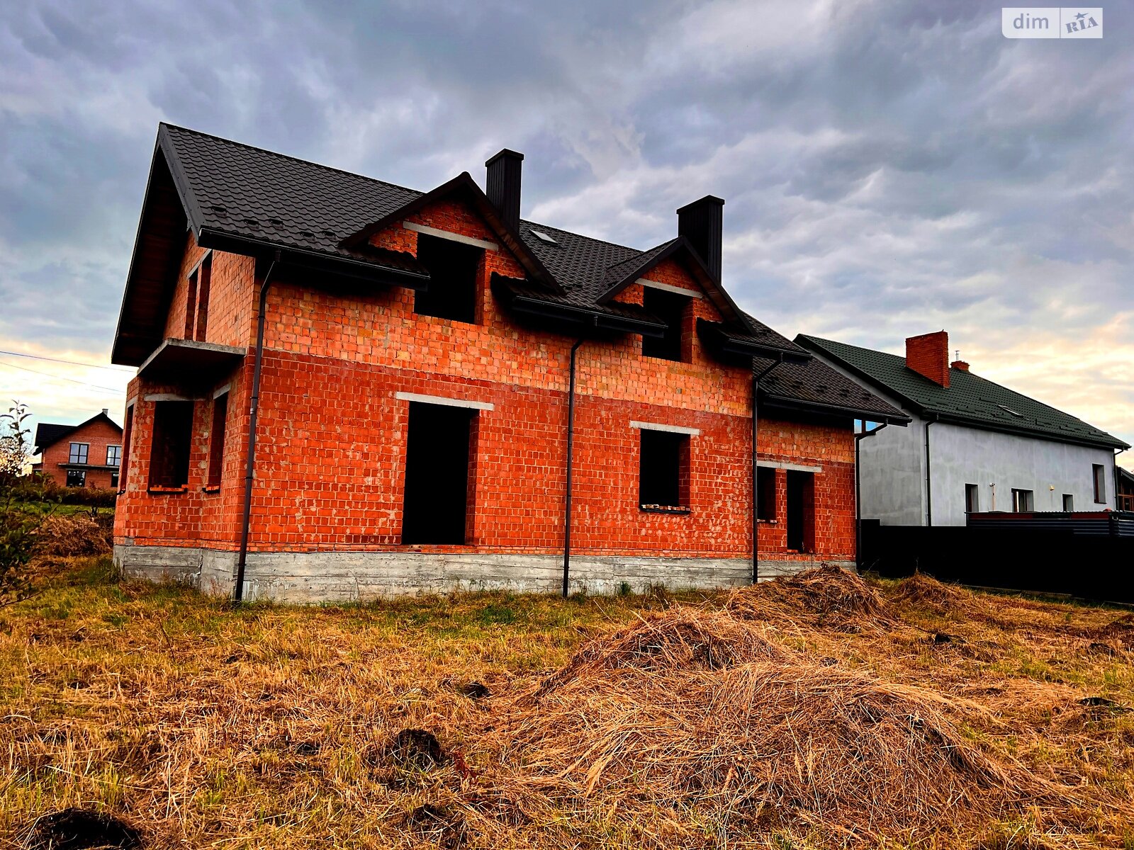 двухэтажный дом с гаражом, 218 кв. м, кирпич. Продажа в Ременове фото 1 двухэтажный дом с гаражом, 218 кв. м, кирпич. Продажа в Ременове фото 1