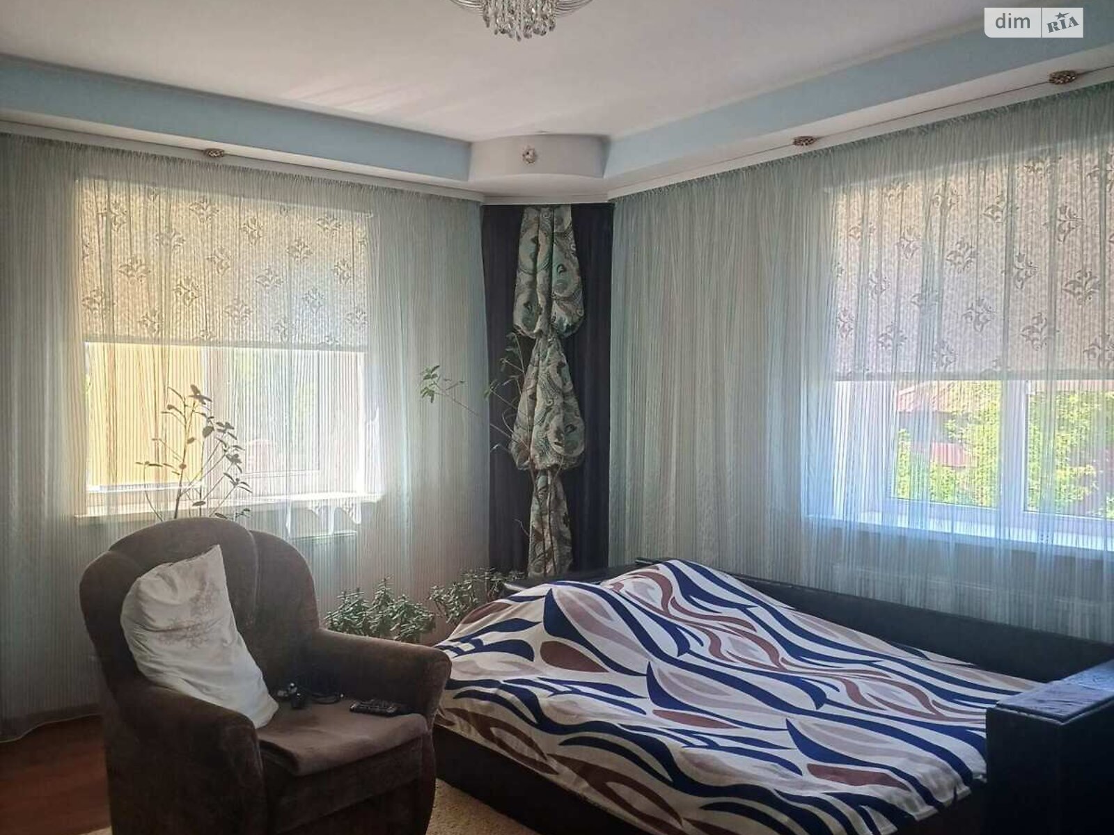 одноэтажный дом с гаражом, 100 кв. м, кирпич. Продажа в Решетиловке район Решетиловка фото 1 одноэтажный дом с гаражом, 100 кв. м, кирпич. Продажа в Решетиловке район Решетиловка фото 1