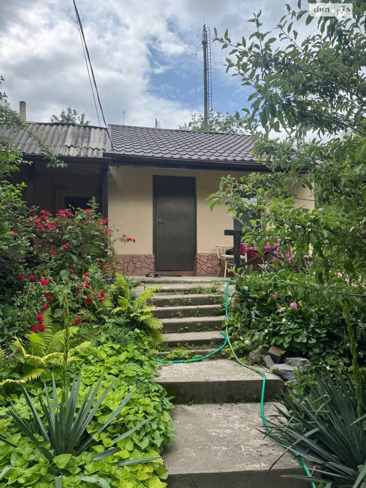 одноповерховий будинок з верандою, 45 кв. м, цегла. Продаж у Ржищеві фото 1 одноповерховий будинок з верандою, 45 кв. м, цегла. Продаж у Ржищеві фото 1