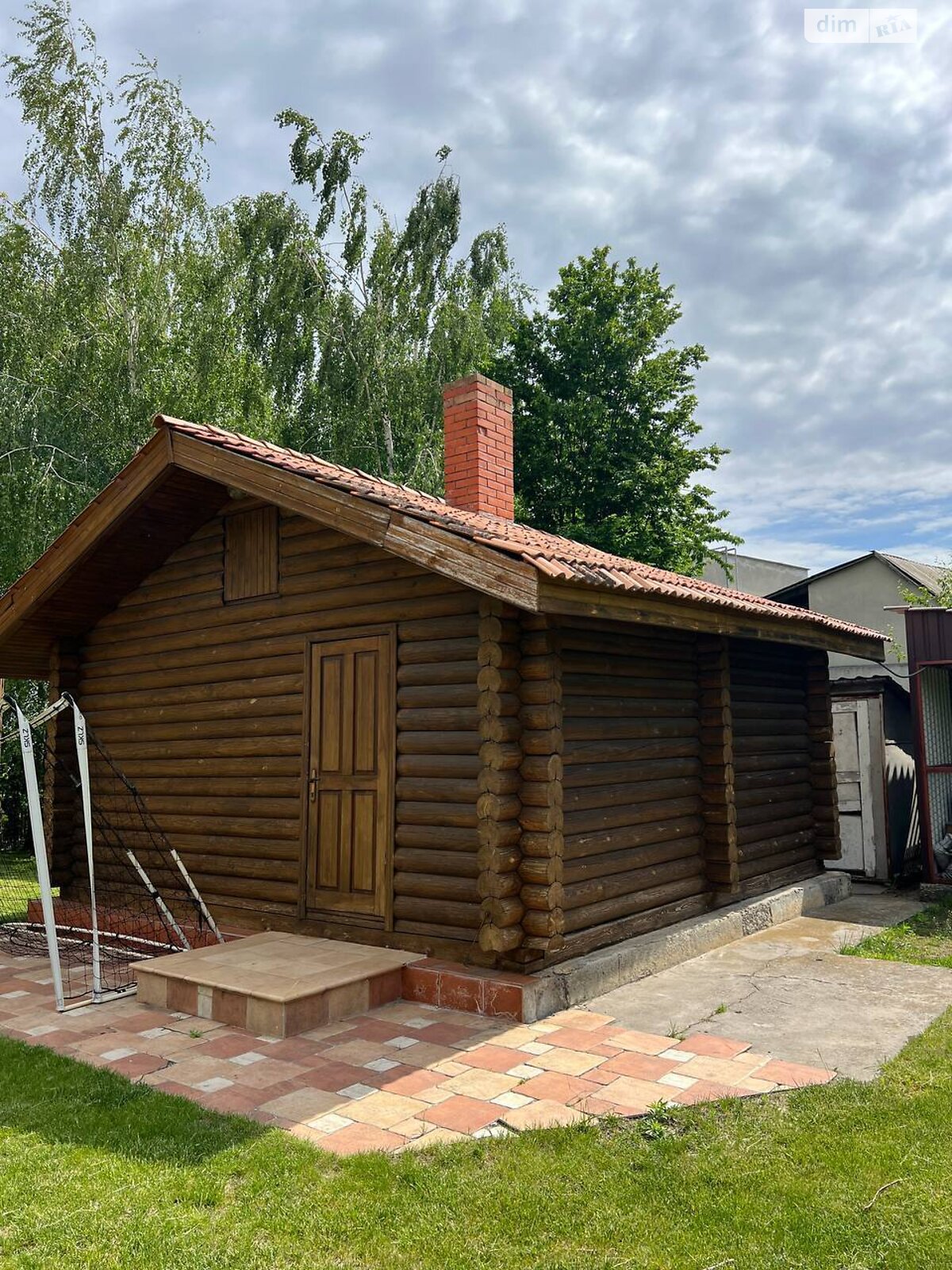 трехэтажный дом с гаражом, 289 кв. м, кирпич. Продажа в Ржищеве район Ржищев фото 1 трехэтажный дом с гаражом, 289 кв. м, кирпич. Продажа в Ржищеве район Ржищев фото 1