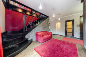 двухэтажный дом, 300 кв. м, кирпич. Продажа в Родичах фото 2