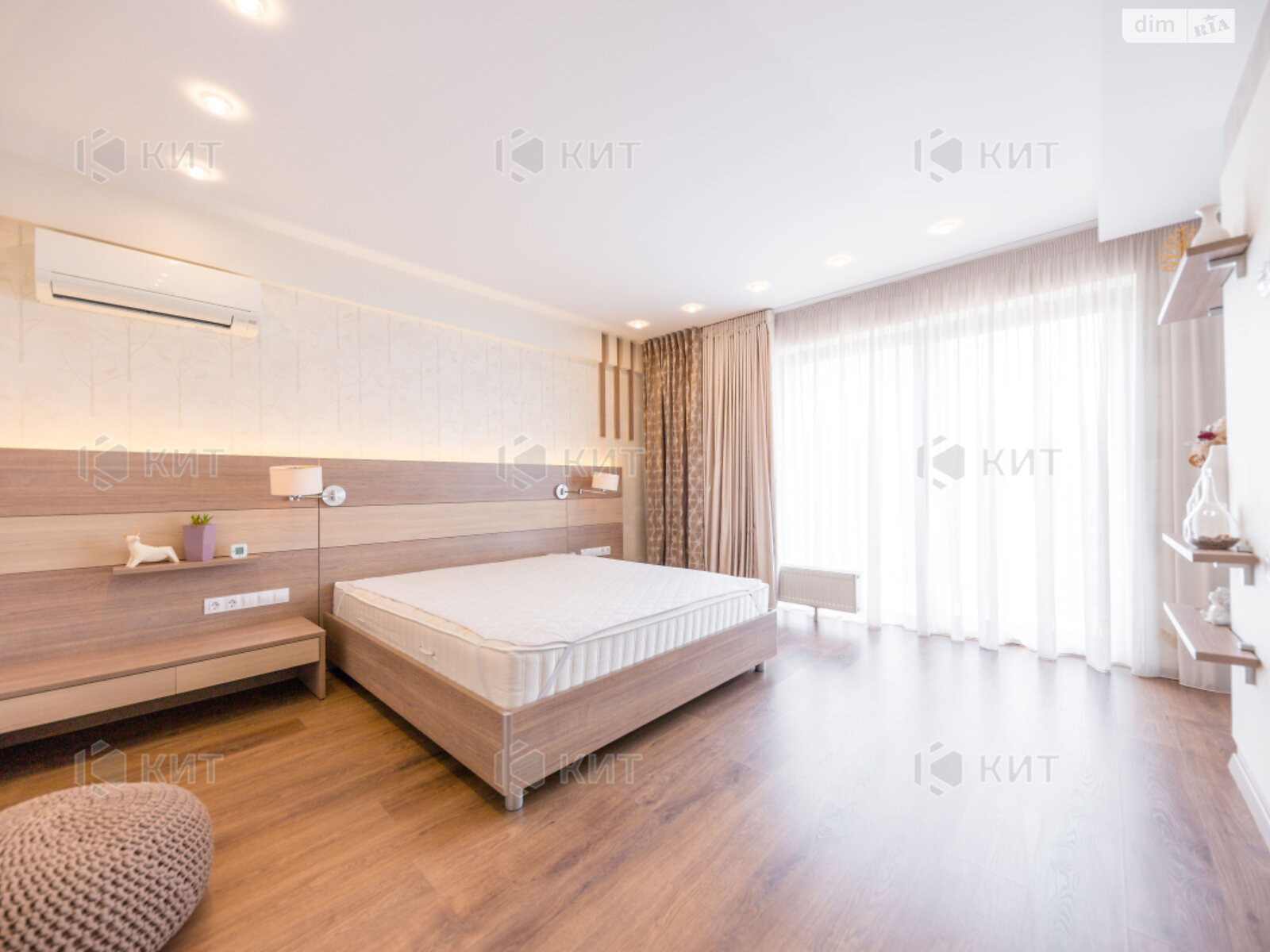 двухэтажный дом, 157 кв. м, кирпич. Продажа в Родичах фото 1