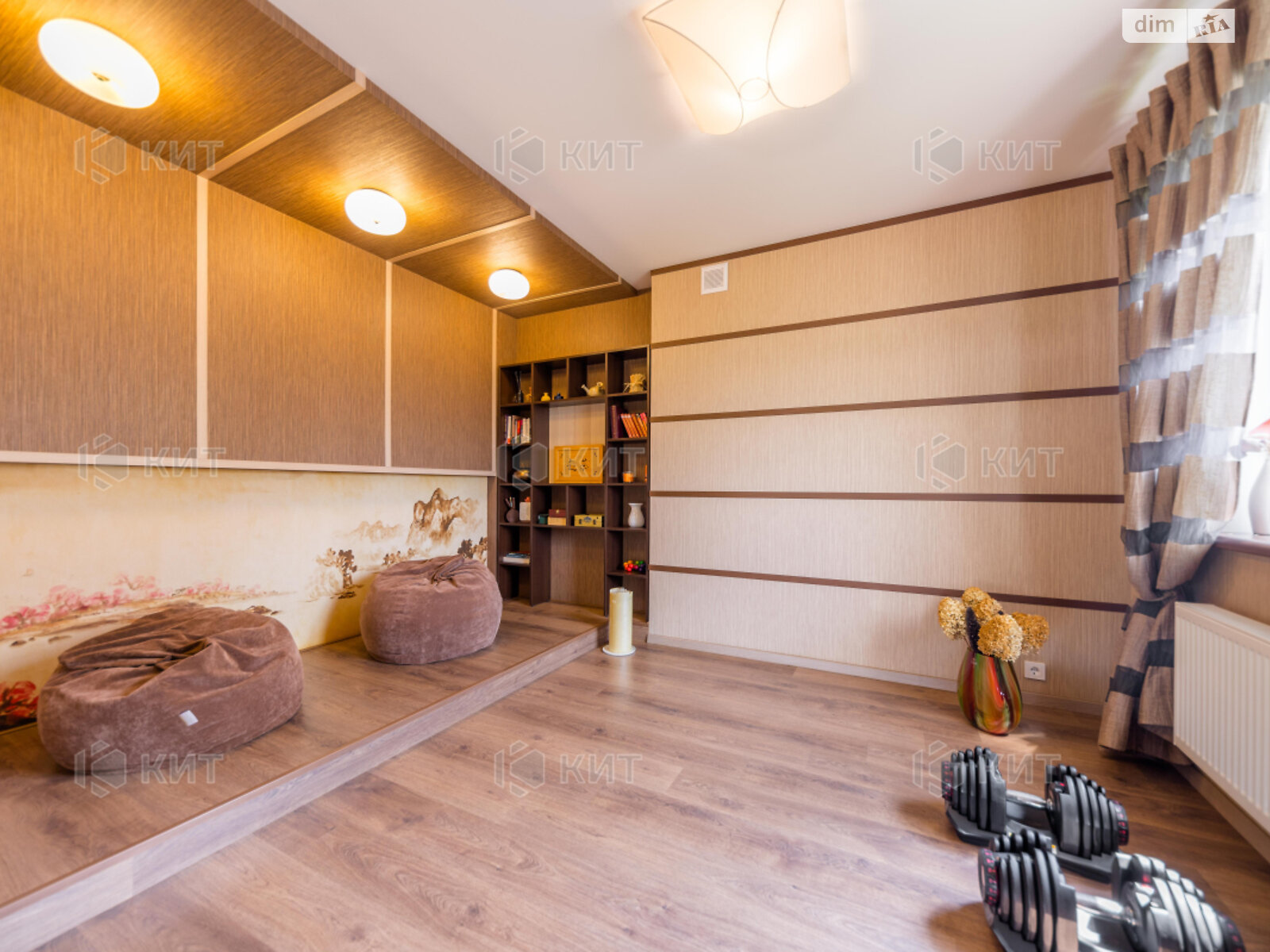 двухэтажный дом, 157 кв. м, кирпич. Продажа в Родичах фото 1