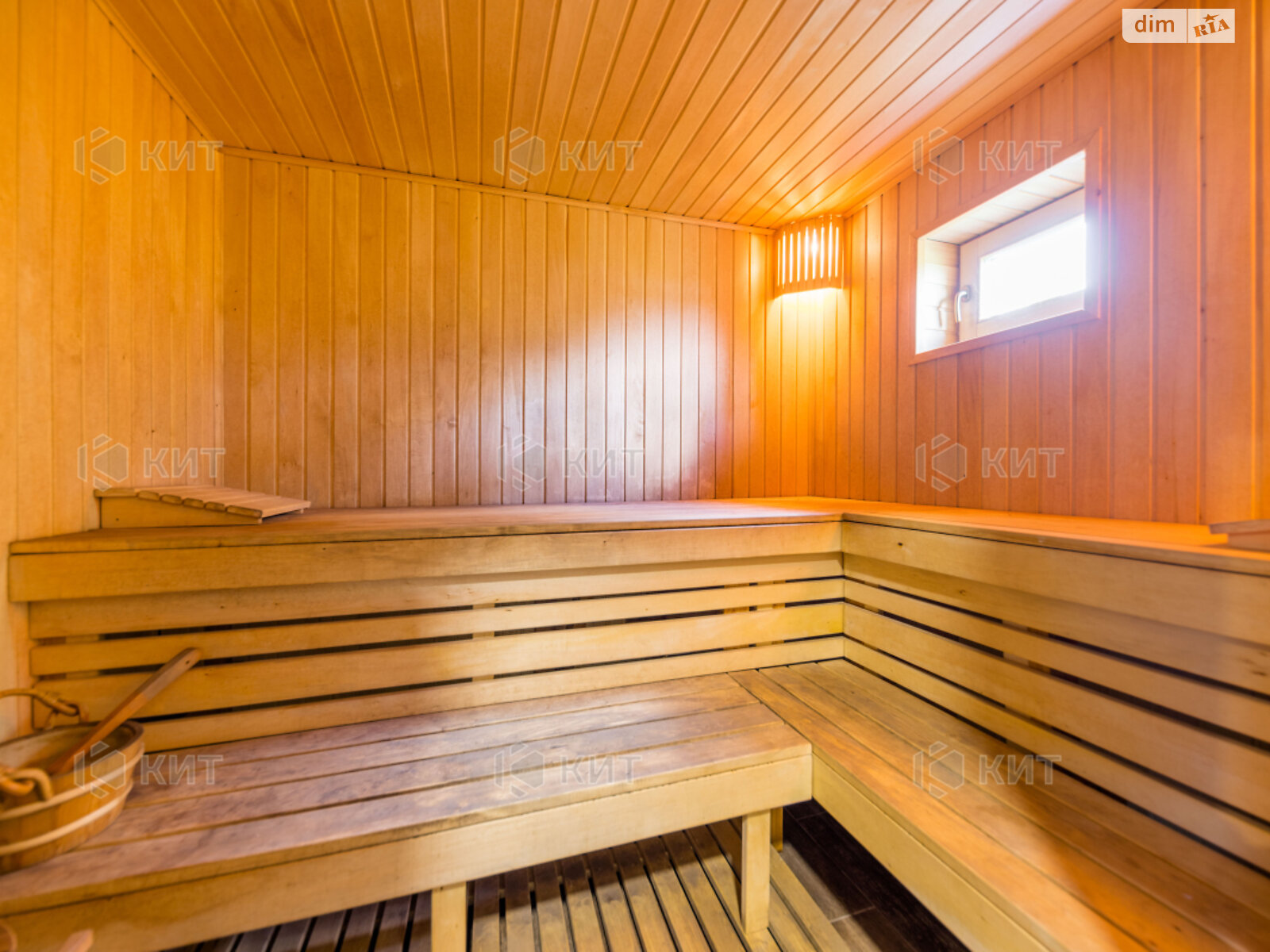 двухэтажный дом, 157 кв. м, кирпич. Продажа в Родичах фото 1