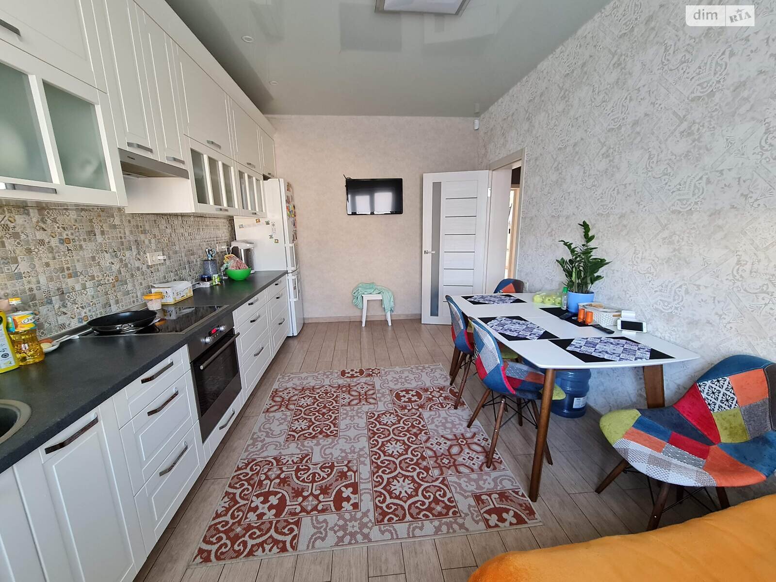 двоповерховий будинок з верандою, 181.6 кв. м, цегла. Продаж у Рогані фото 1