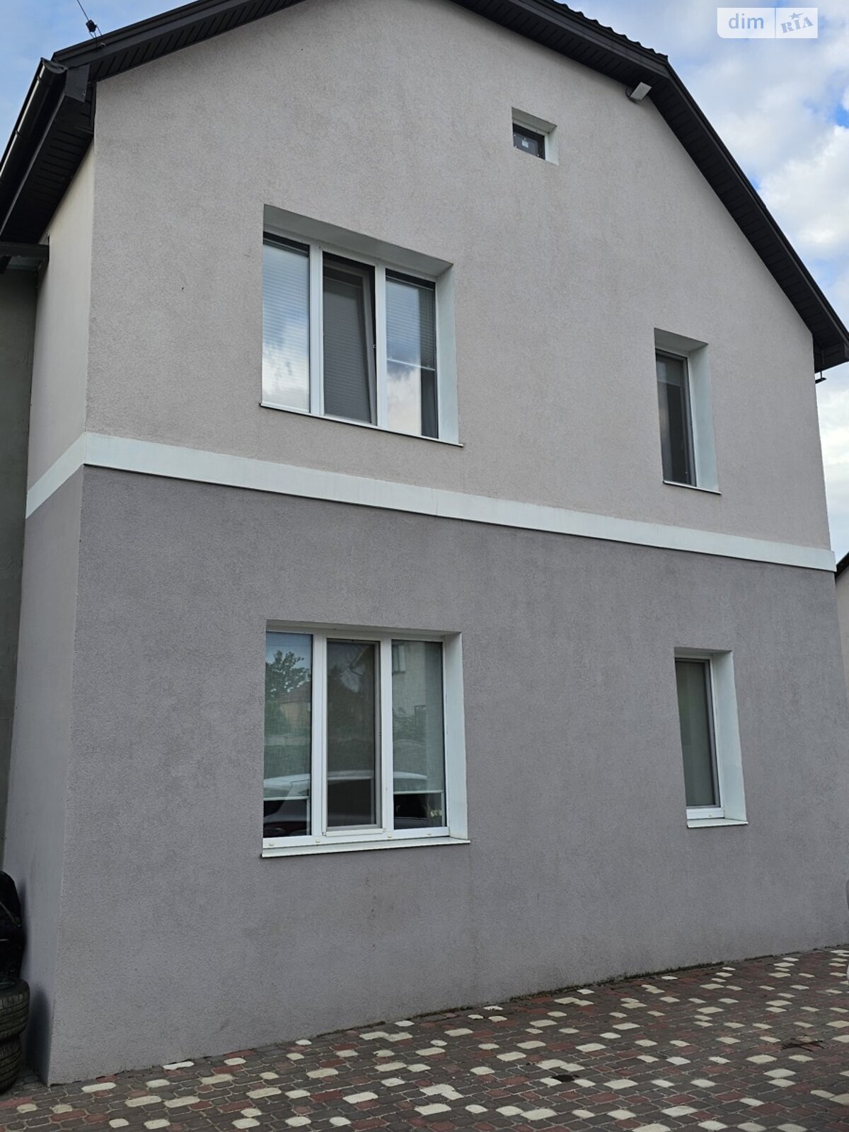 двоповерховий будинок з верандою, 181.6 кв. м, цегла. Продаж у Рогані фото 1