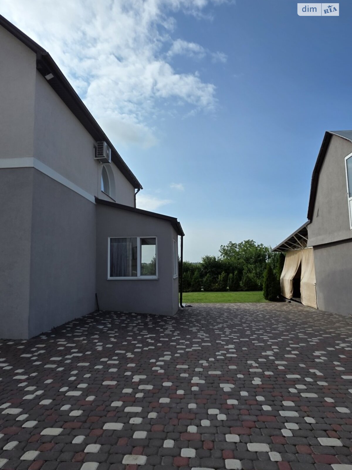 двоповерховий будинок з верандою, 181.6 кв. м, цегла. Продаж у Рогані фото 1