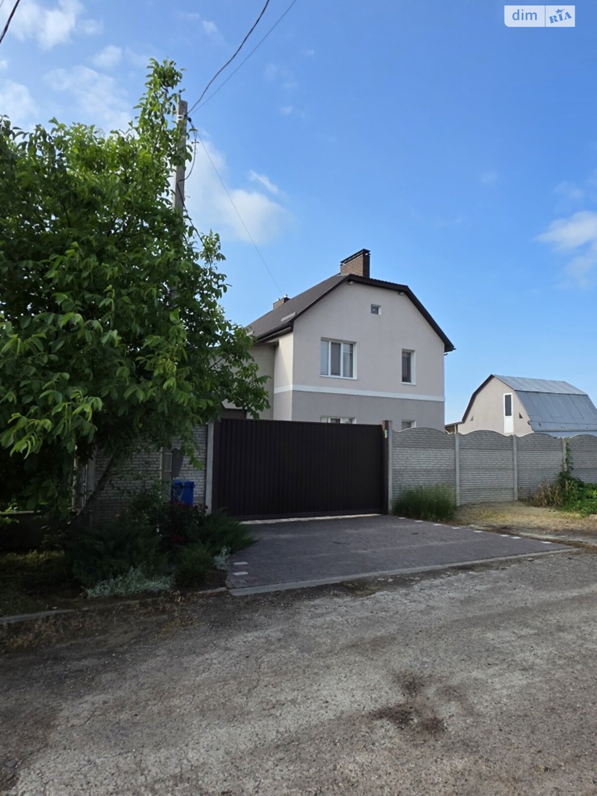 двоповерховий будинок з верандою, 181.6 кв. м, цегла. Продаж у Рогані фото 1